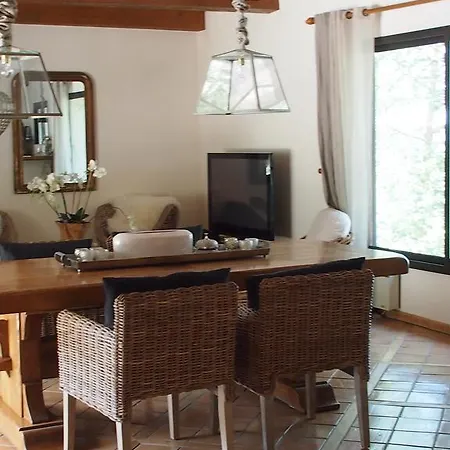 וילה La Maison Aubaine *